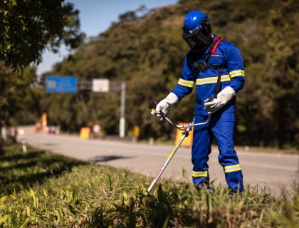 Roçadeira Honda UMK450